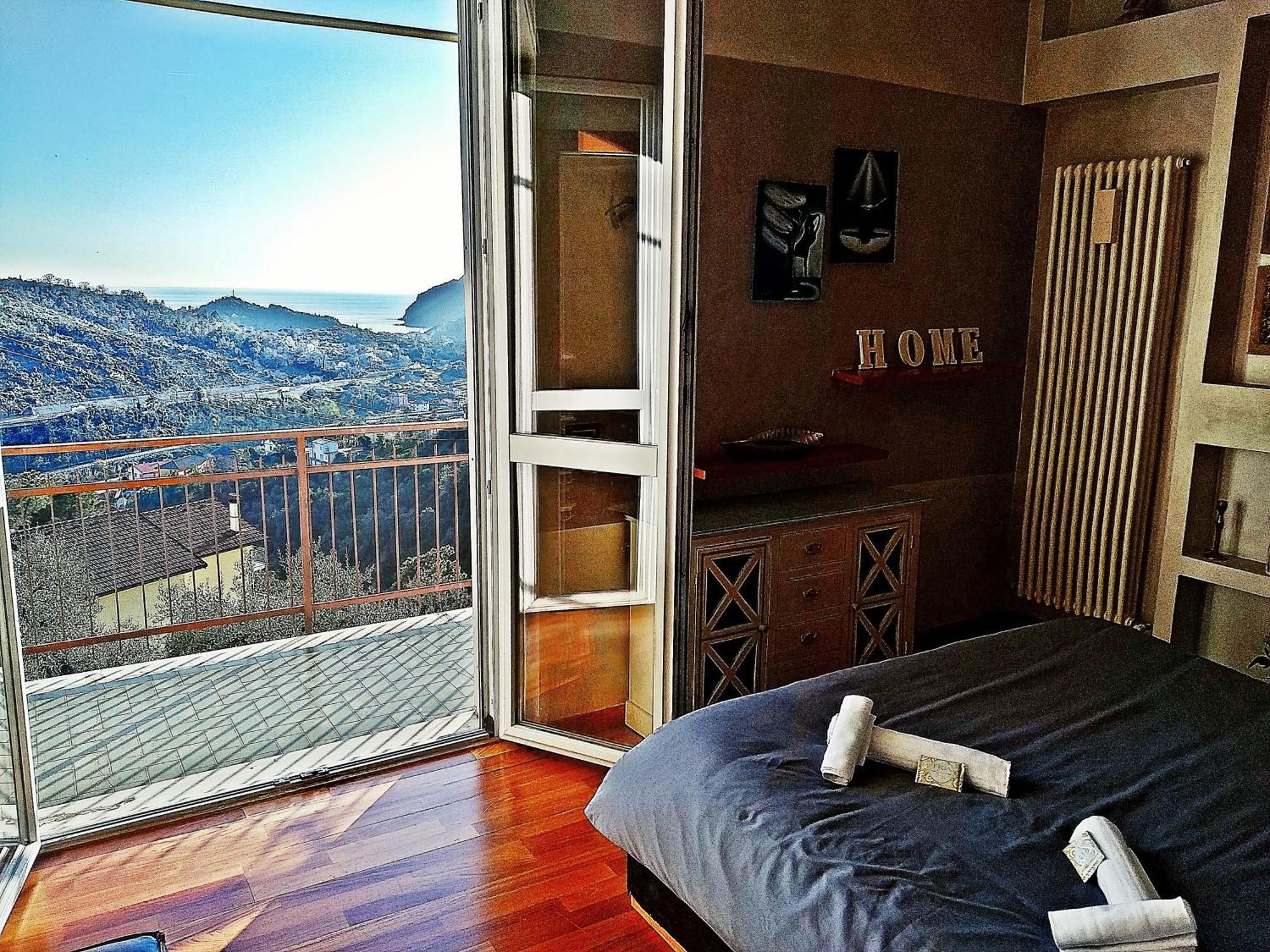 The Sea From The Hills Apartment Casarza Ligure Exterior foto