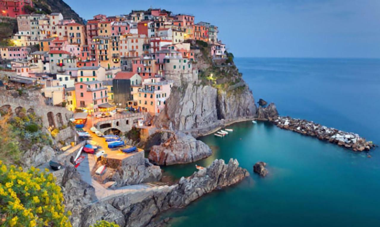 The Sea From The Hills Apartment Casarza Ligure Exterior foto