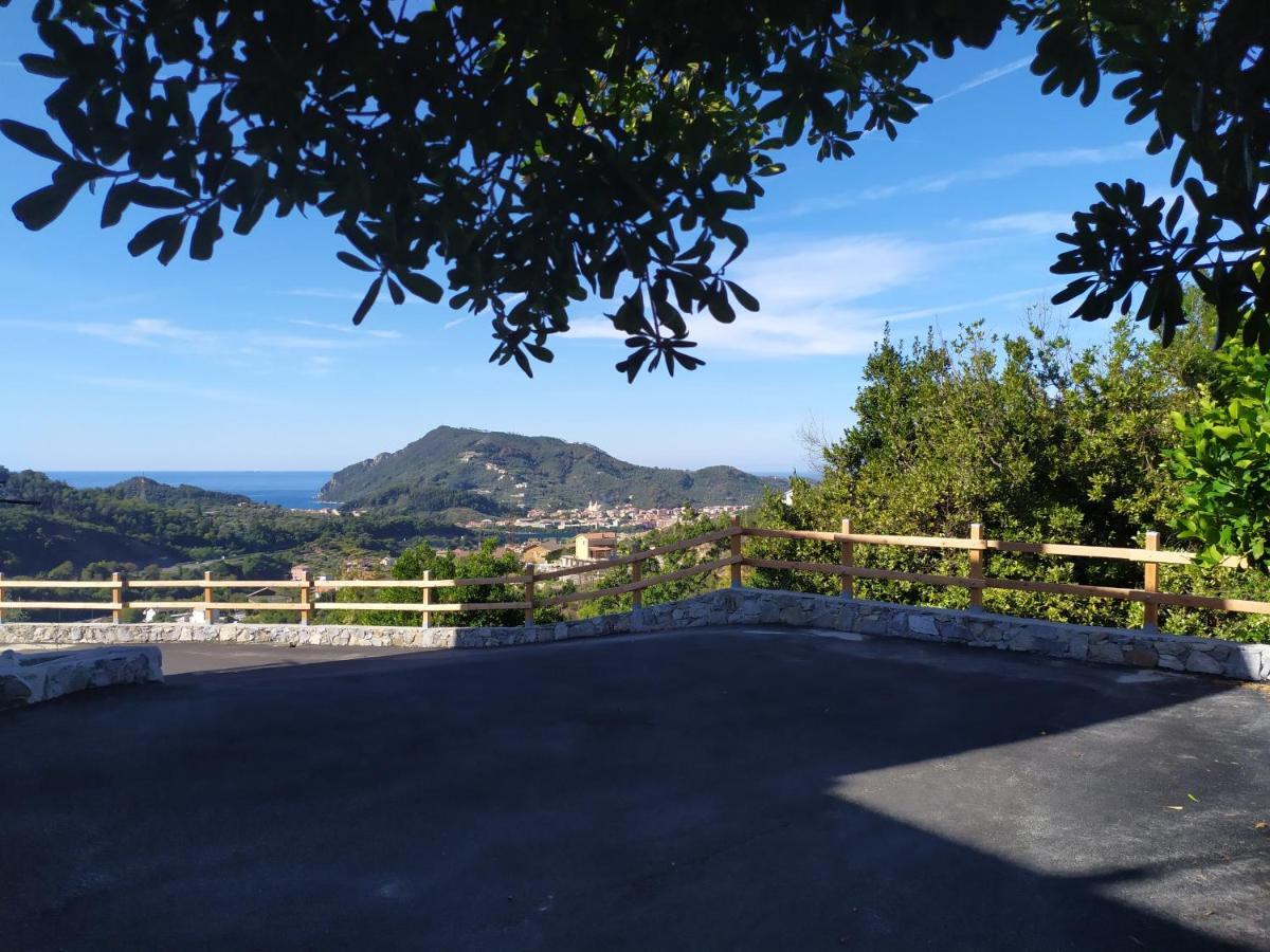 The Sea From The Hills Apartment Casarza Ligure Exterior foto